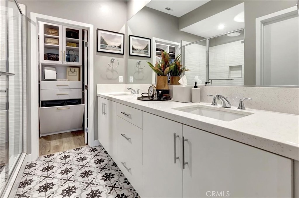 1810 West Bushell Street Anaheim, CA 92805 - Photo 17 of 36