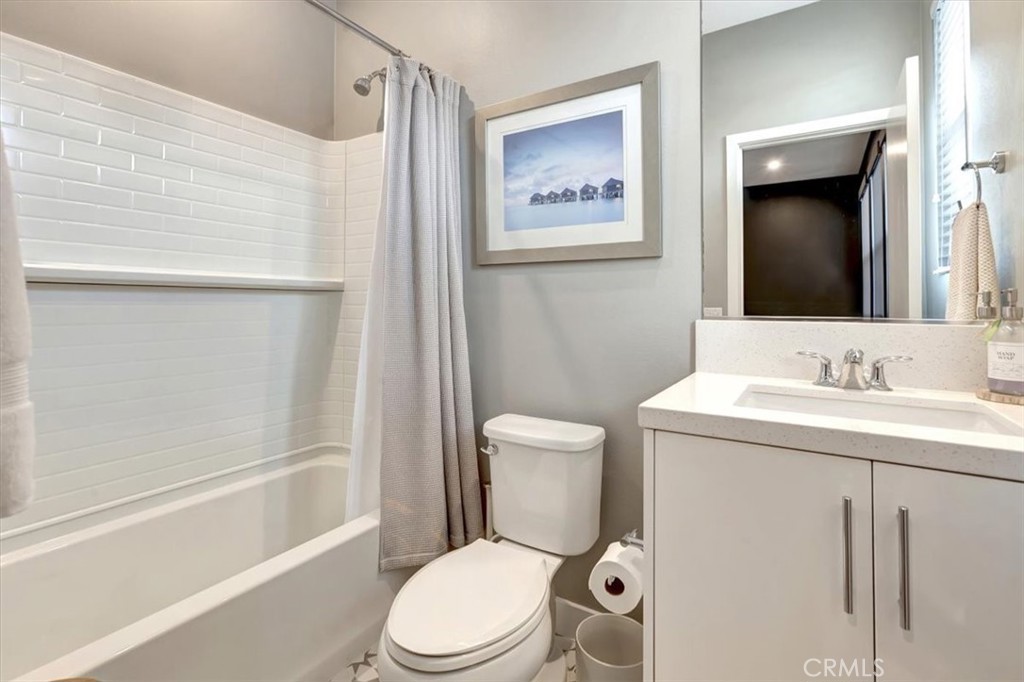 1810 West Bushell Street Anaheim, CA 92805 - Photo 23 of 36