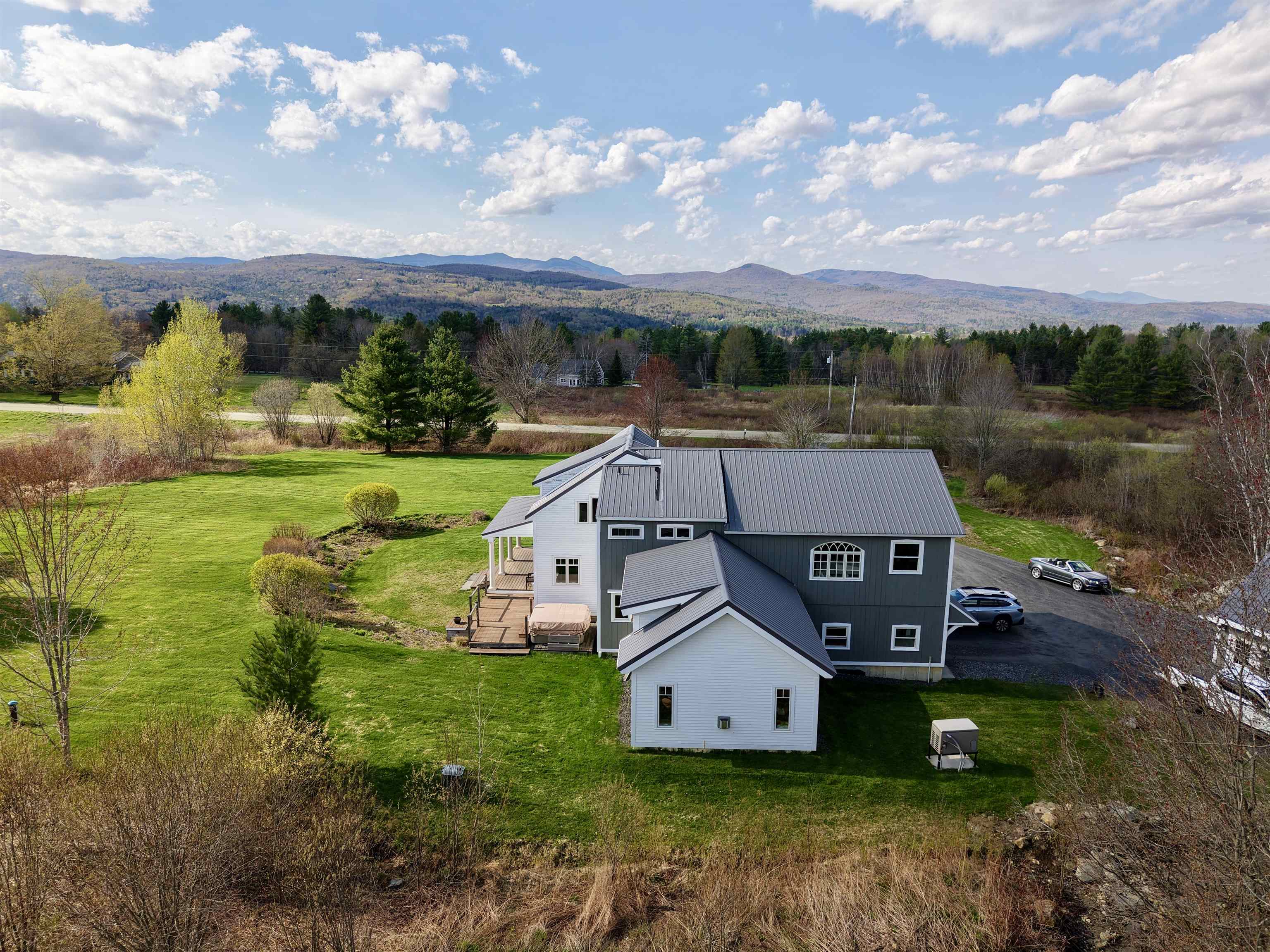 300 E Road Waitsfield, VT 05673 - Photo 3 of 60 Gallery Image 3