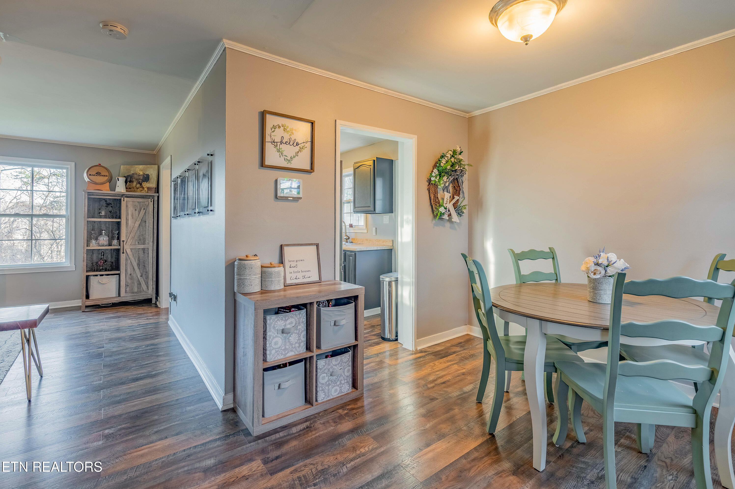 121 Amherst Lane Oak Ridge, TN 37830 - Photo 8 of 17 A7300752-HDR