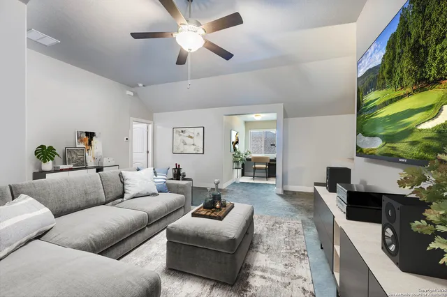 $629,999 | 316 Ballad Bluffs, Spring Branch, TX 78070