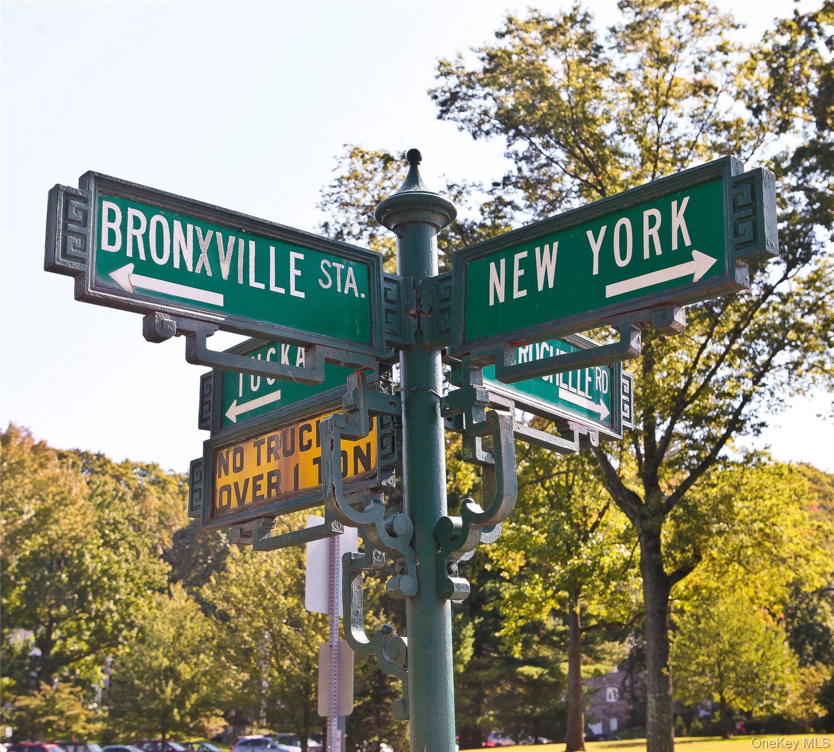 250 Bronxville Road, Unit 3I Bronxville, NY 10708 - Photo 16 of 17 a street sign on a pole