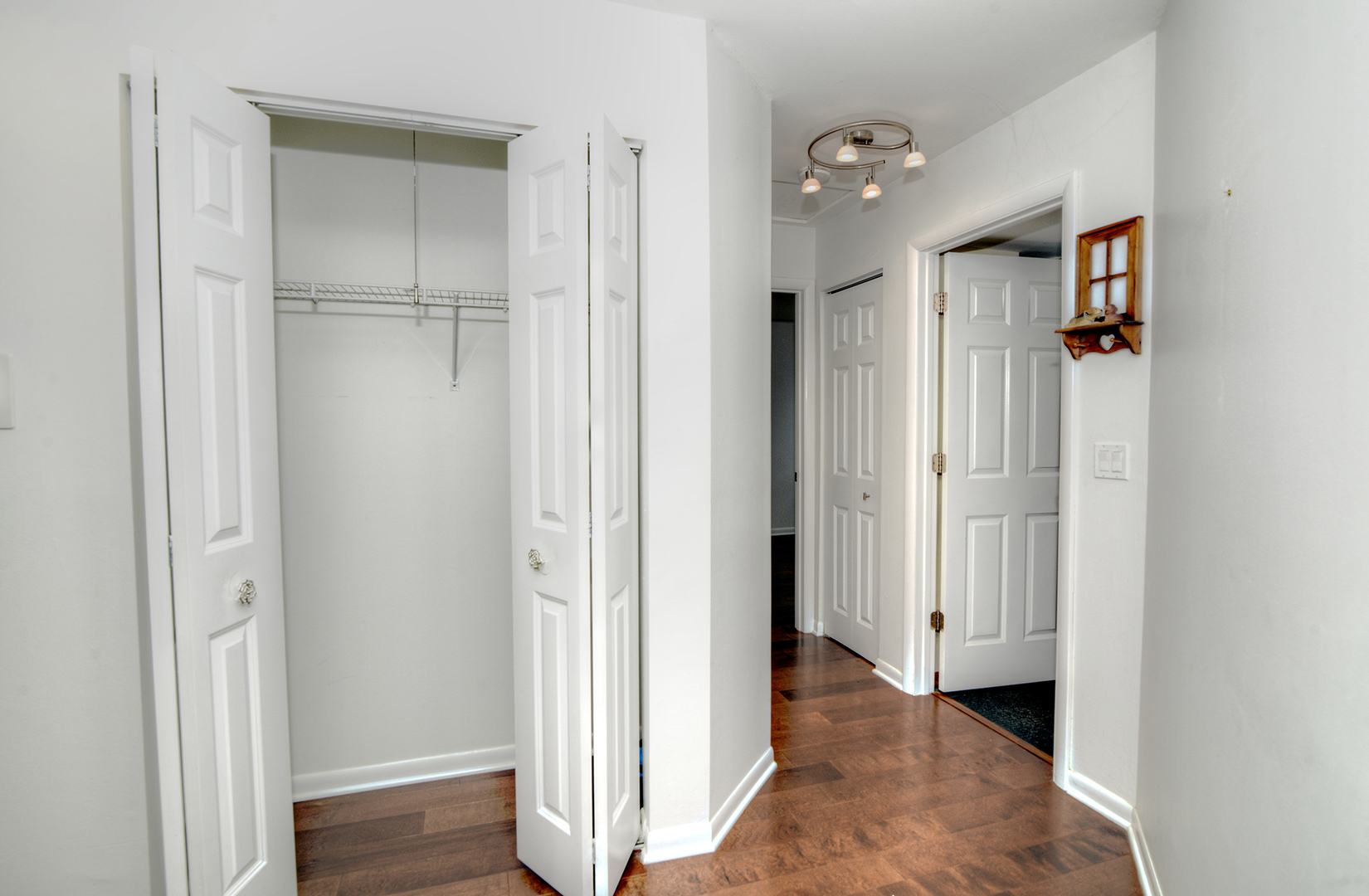 1080 Ridgefield Circle Carol Stream, IL 60188 - Photo 21 of 30