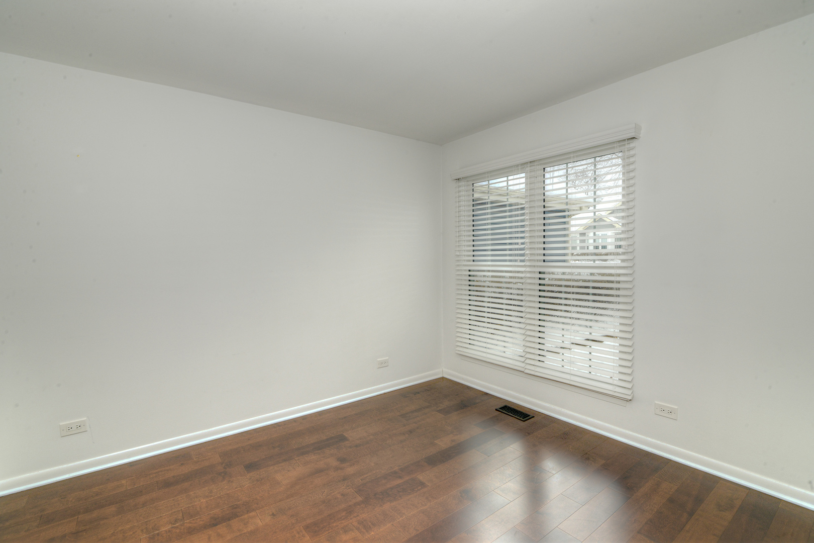 1080 Ridgefield Circle Carol Stream, IL 60188 - Photo 24 of 30