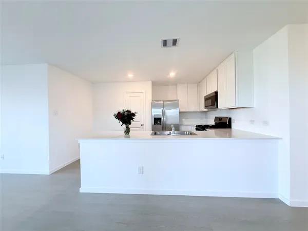 $2,499 | 6438 Begonia Trellis Drive, Katy, TX 77493