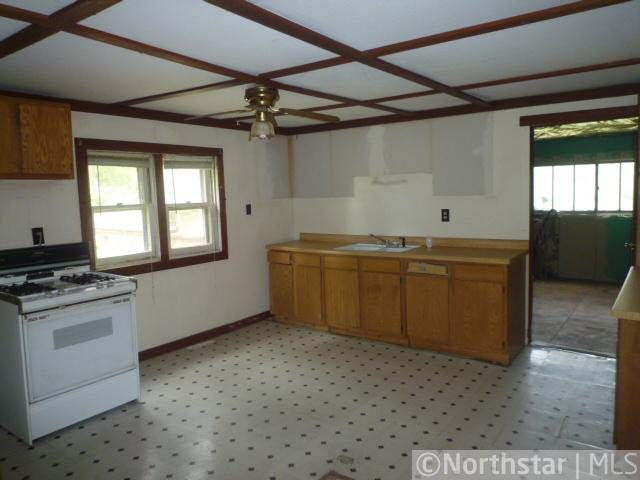 14178 Bloom Road Grantsburg, WI 54840 - Photo 4 of 11 Gallery Image 4