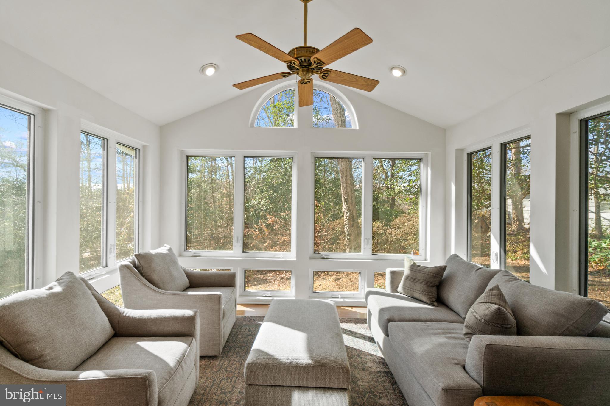107 Greenbury Point Road Annapolis, MD 21409 - Photo 13 of 51 Sunroom