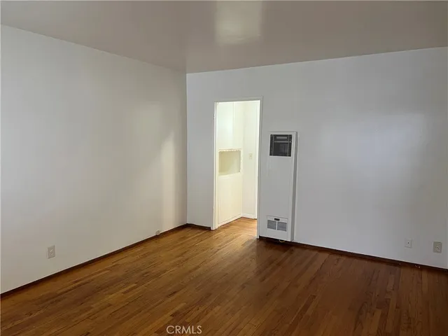 $1,995,000 | 824 Redondo Avenue, Long Beach, CA 90804