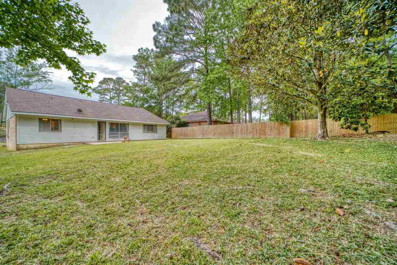 108 Lake Forest Boulevard Daphne, AL 36526 - Photo 18 of 21