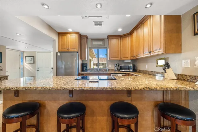 $399,000 | 77277 Olympic Way, Palm Desert, CA 92211