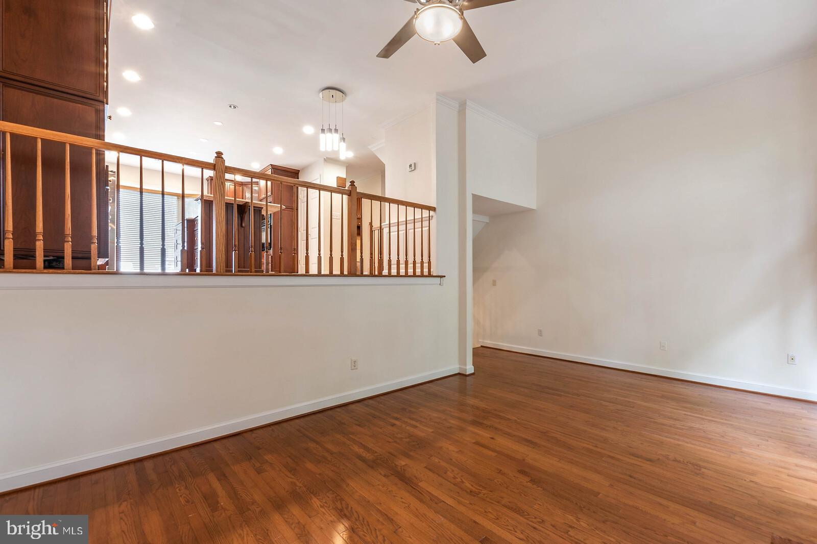 8526 Raglan Road Vienna, VA 22182 - Photo 14 of 43 Gallery Image 14