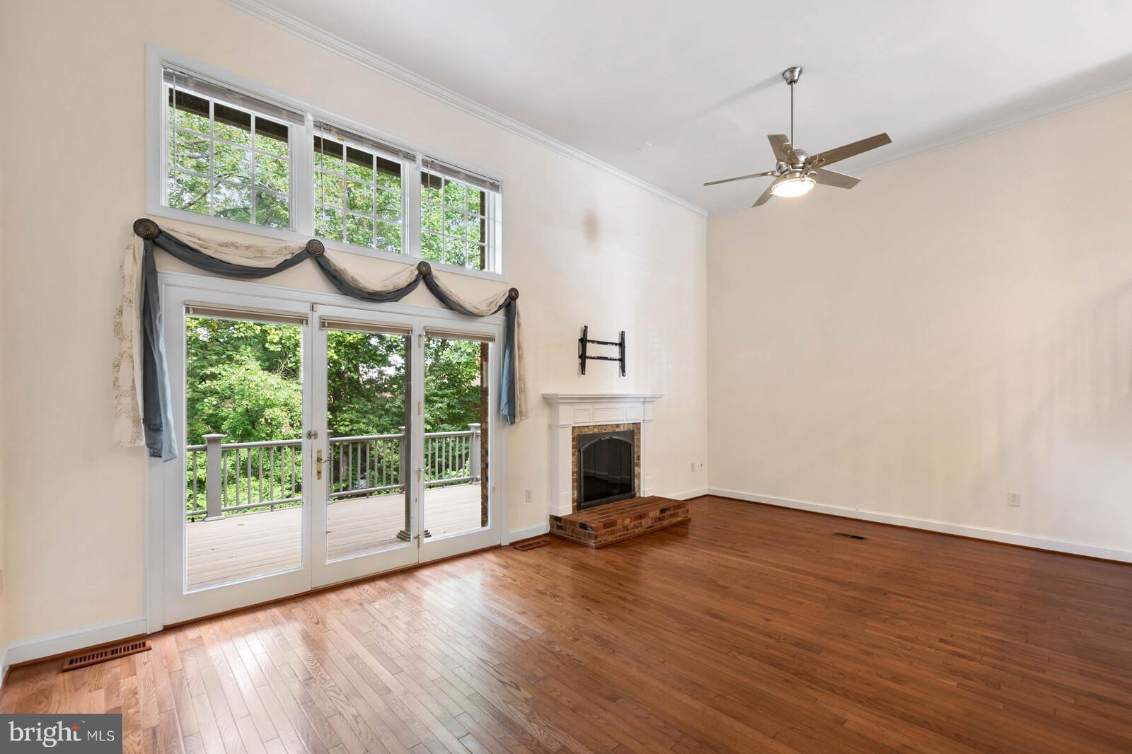 8526 Raglan Road Vienna, VA 22182 - Photo 15 of 43 Gallery Image 15