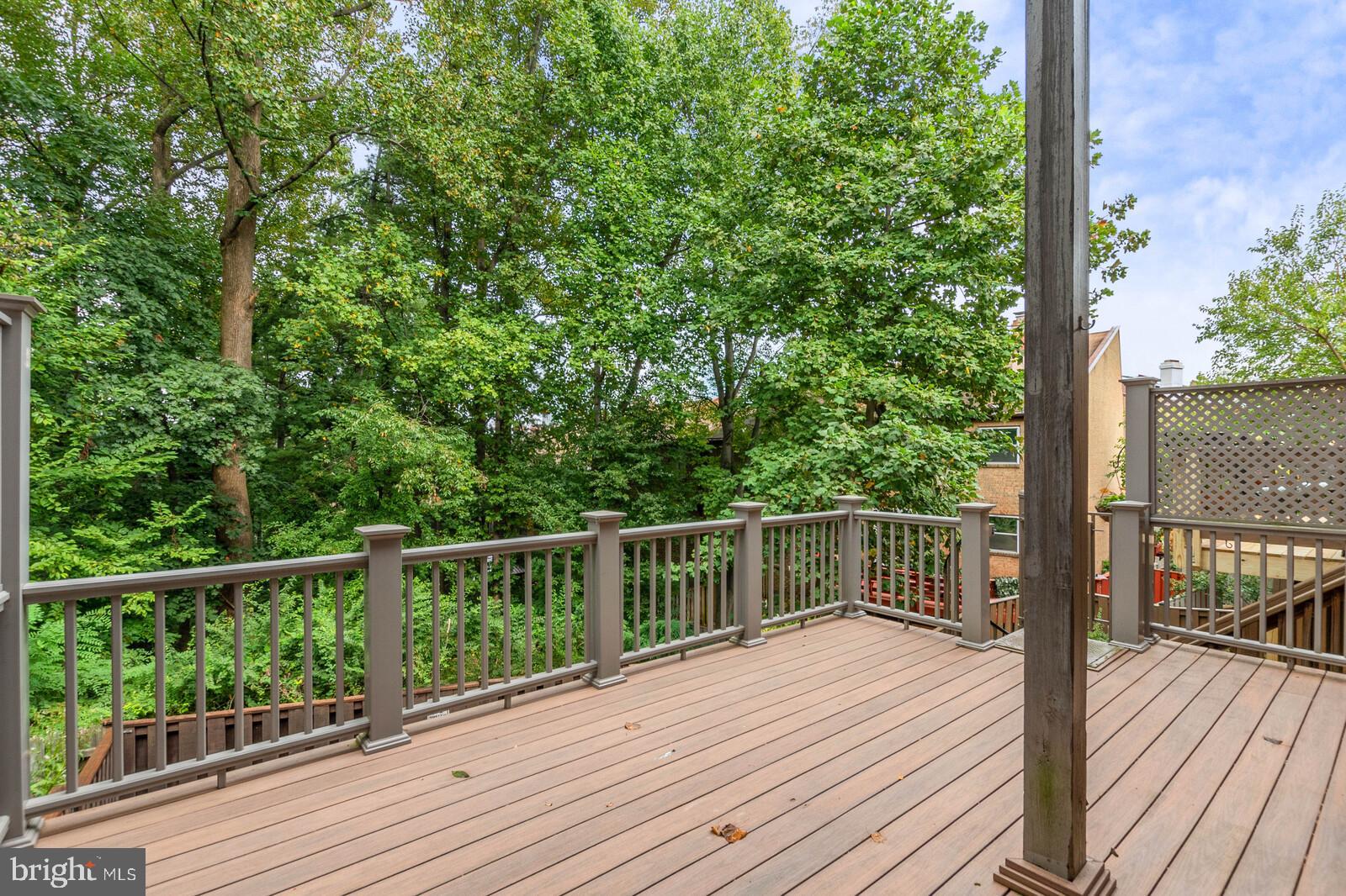 8526 Raglan Road Vienna, VA 22182 - Photo 17 of 43 Gallery Image 17