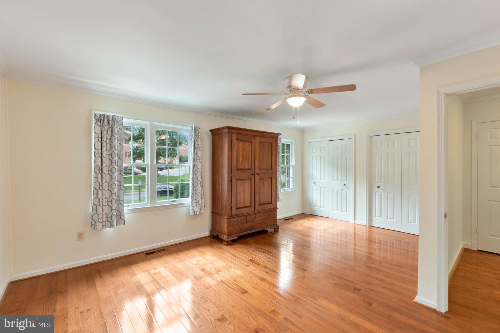 8526 Raglan Road Vienna, VA 22182 - Photo 26 of 43 Gallery Image 26