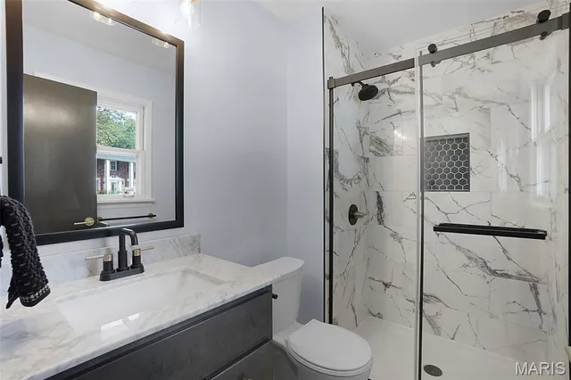 $2,850 | 3216 Yorkchester Drive, St. Louis, MO 63129