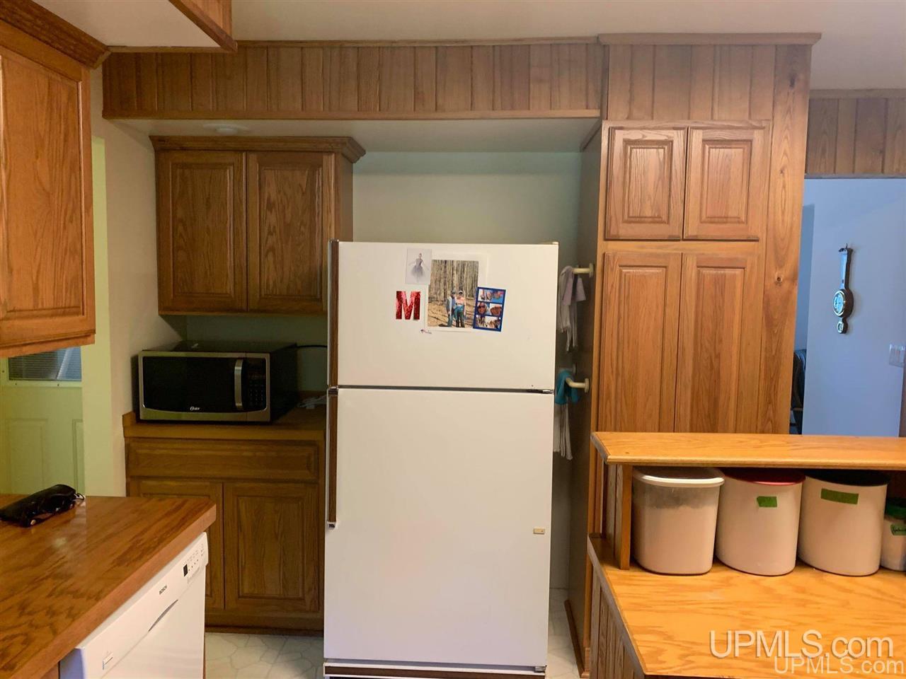 9140 .25 Road Garden, MI 49835 - Photo 32 of 46