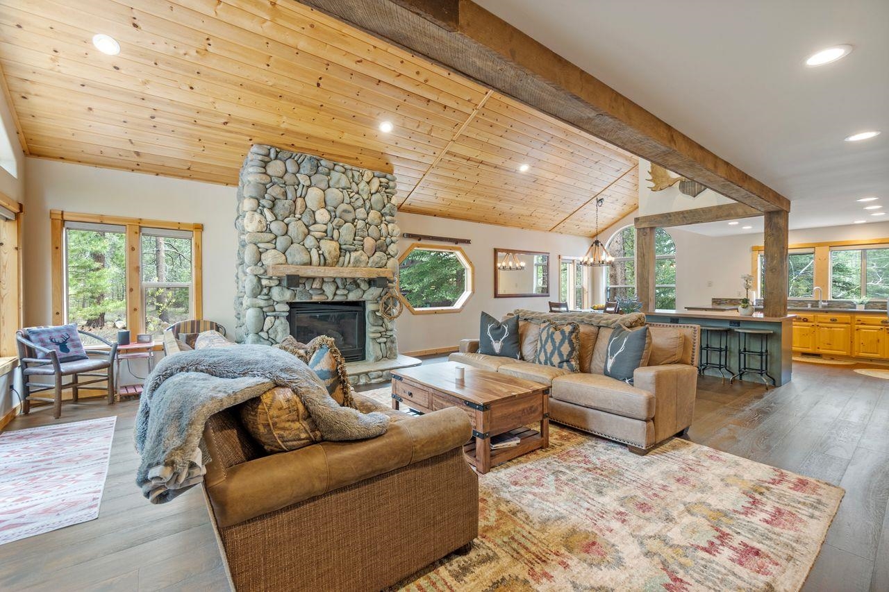 11683 Bennett Flat Road Truckee, CA 96161 - Photo 3 of 21 Gallery Image 3