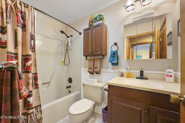 $319,900 | 429 Deer Path Lane, Unit 106, Gatlinburg, TN 37738
