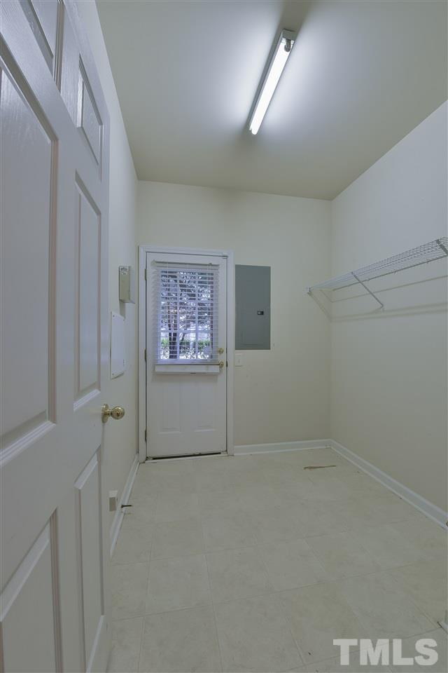 7218 Galon Glen Road Raleigh, NC 27613 - Photo 3 of 15