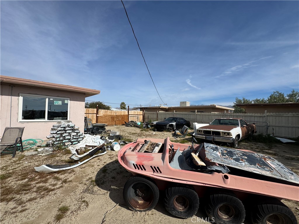 13841 Carson Street Trona, CA 93562 - Photo 14 of 17