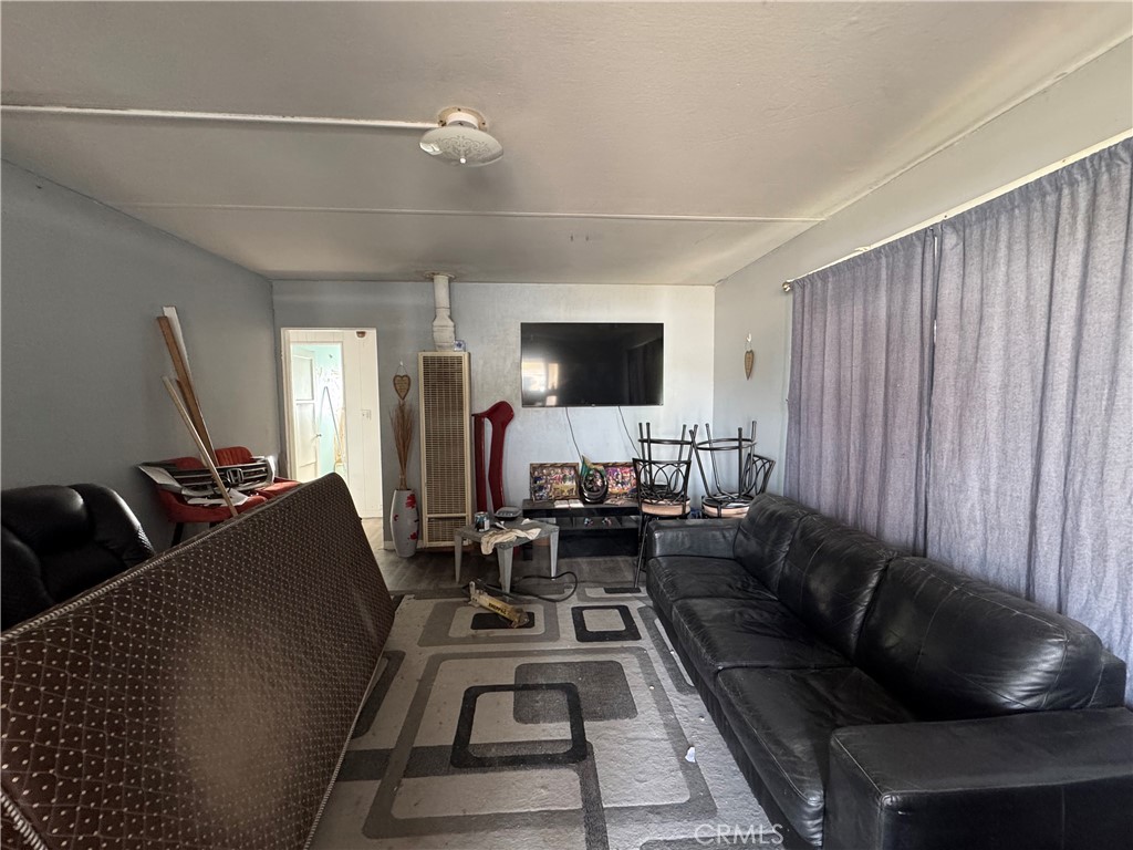 13841 Carson Street Trona, CA 93562 - Photo 3 of 17