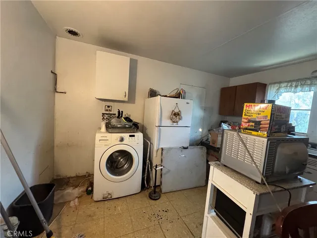 $59,999 | 13841 Carson Street, Trona, CA 93562