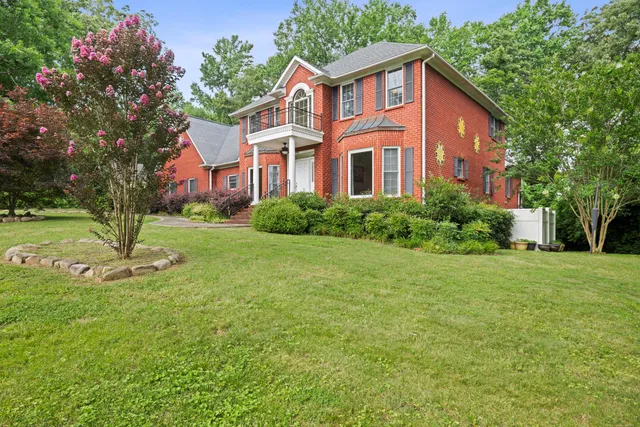 $525,000 | 104 Executive Drive, Jasper, TN 37347