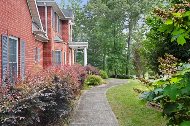 $525,000 | 104 Executive Drive, Jasper, TN 37347