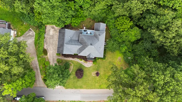 $525,000 | 104 Executive Drive, Jasper, TN 37347