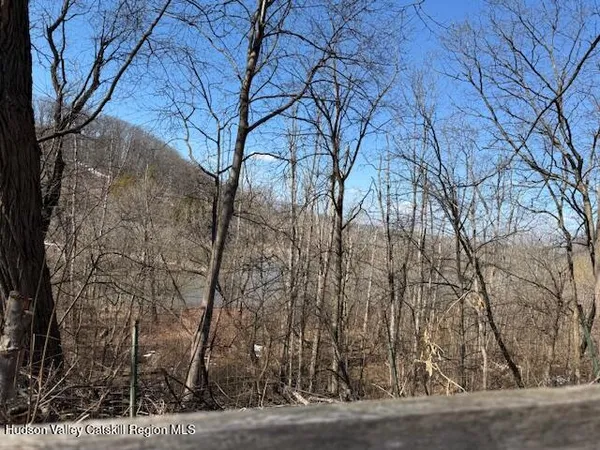 $3,150 | 5153 Highway 9G, Germantown, NY 12526