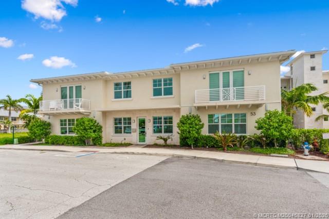 53 Southeast Seminole Street, Unit 2B Stuart, FL 34994 - Photo 3 of 31