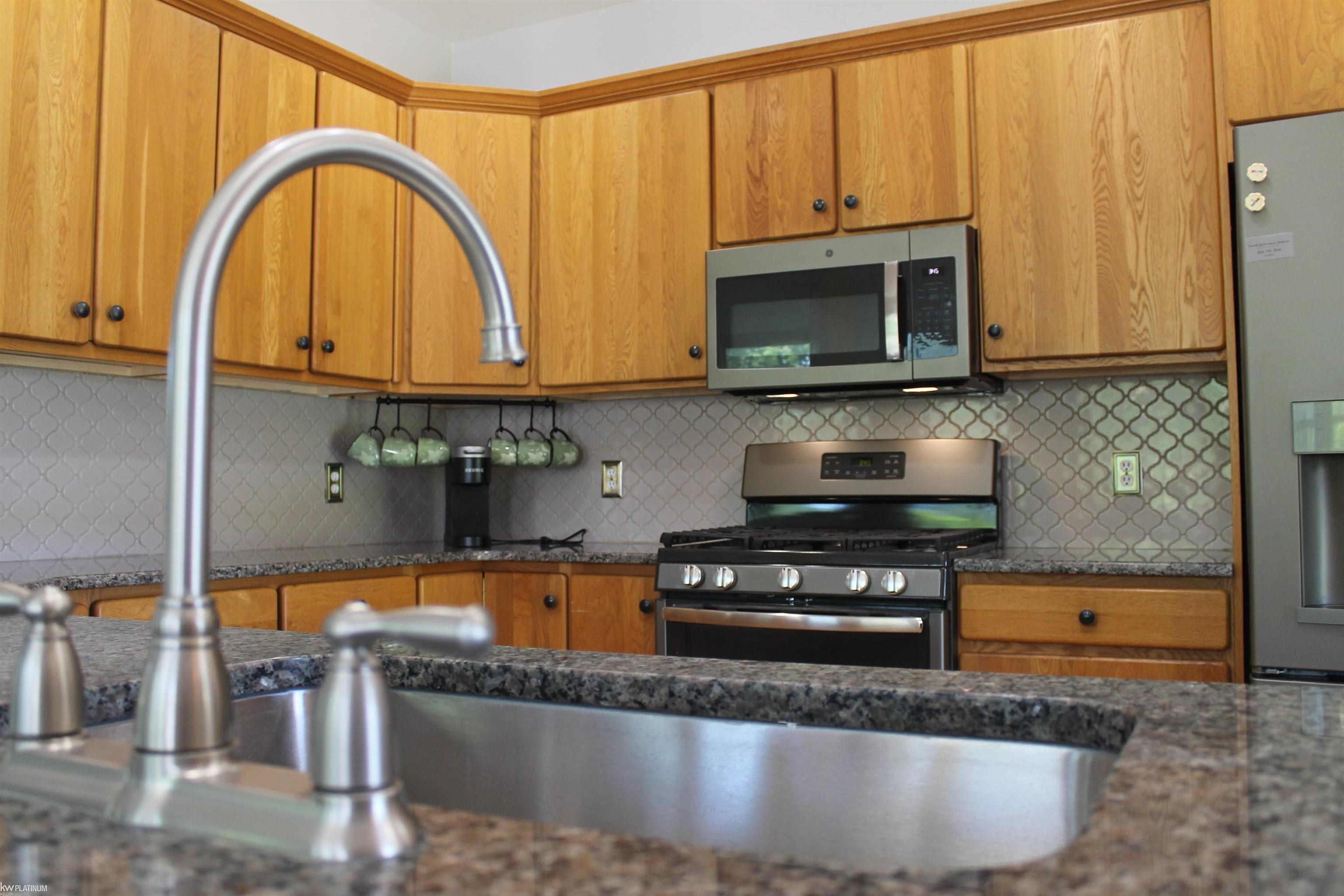 9352 Arnold Road Fair Haven, MI 48023 - Photo 14 of 45