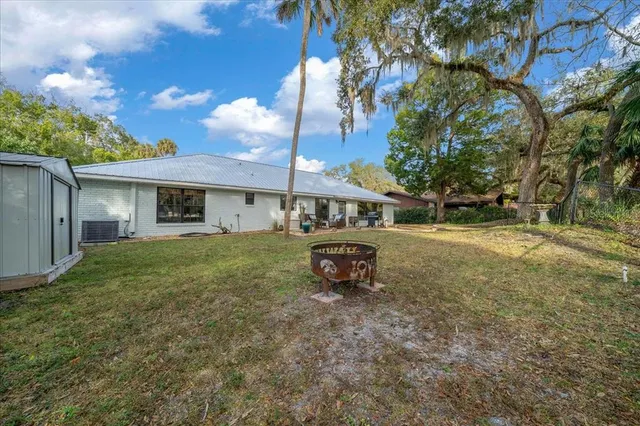 $425,000 | 18 Palm Cir Drive, Inglis, FL 34449