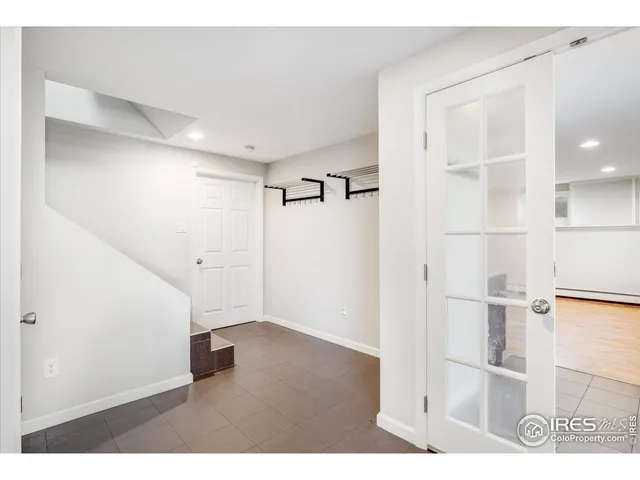 a view of empty room