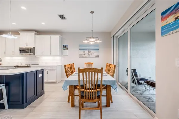 $3,500 | 2555 Seychelles Drive, Unit 406, Naples, FL 34112