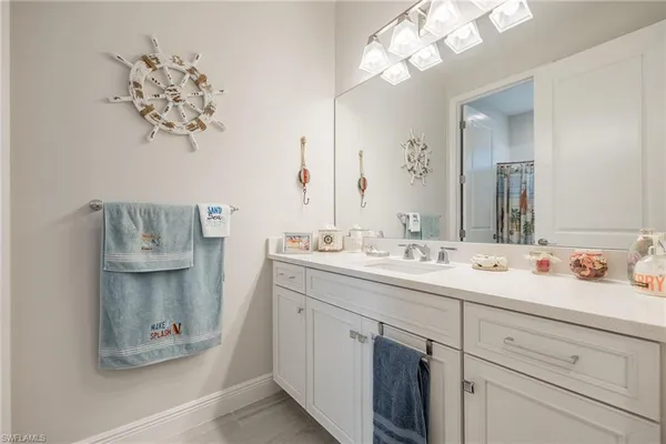 $3,500 | 2555 Seychelles Drive, Unit 406, Naples, FL 34112