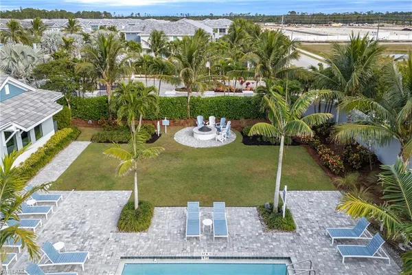 $3,500 | 2555 Seychelles Drive, Unit 406, Naples, FL 34112