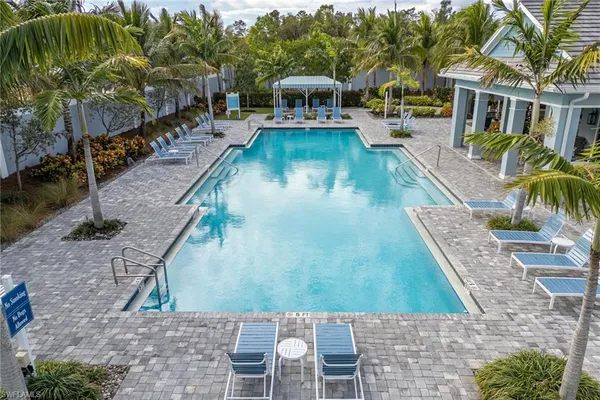 $3,500 | 2555 Seychelles Drive, Unit 406, Naples, FL 34112
