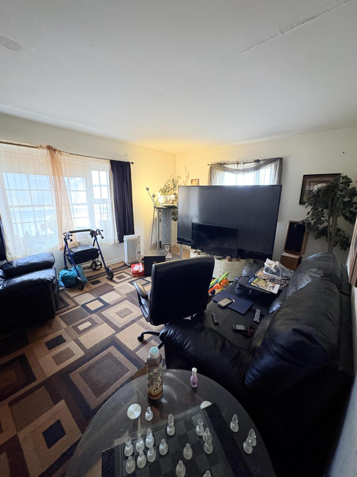 2048 North 35th Street Milwaukee, WI 53208 - Photo 4 of 16 IMG_6759