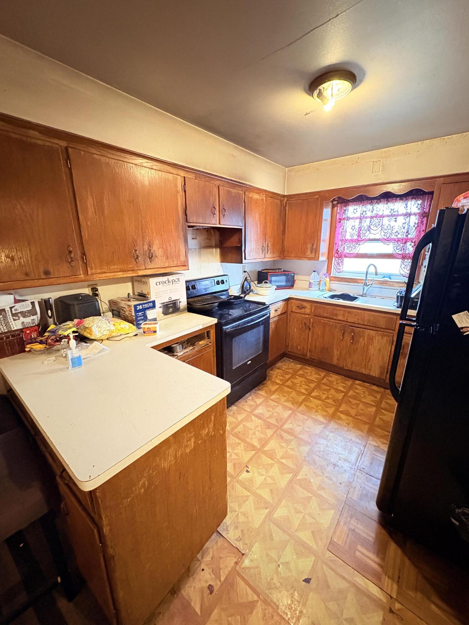 2048 North 35th Street Milwaukee, WI 53208 - Photo 7 of 16 IMG_6739