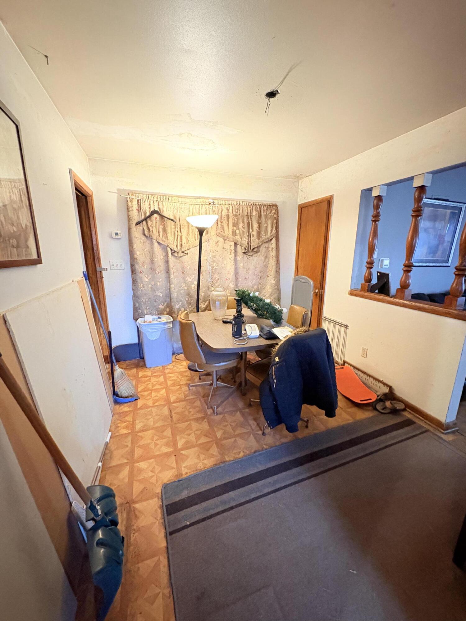 2048 North 35th Street Milwaukee, WI 53208 - Photo 8 of 16 IMG_6743