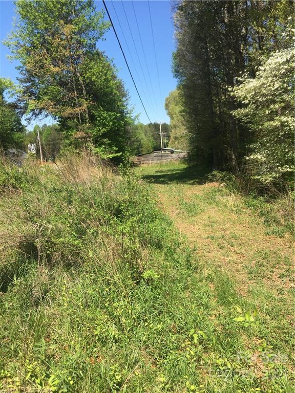 7250 Little Mountain Road Sherrills Ford, NC 28673 - Photo 3 of 16 a view of a yard