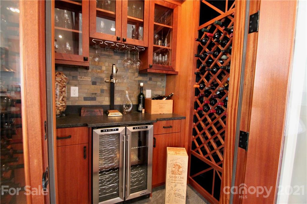 1046 Sedgefield Road Charlotte, NC 28209 - Photo 12 of 36