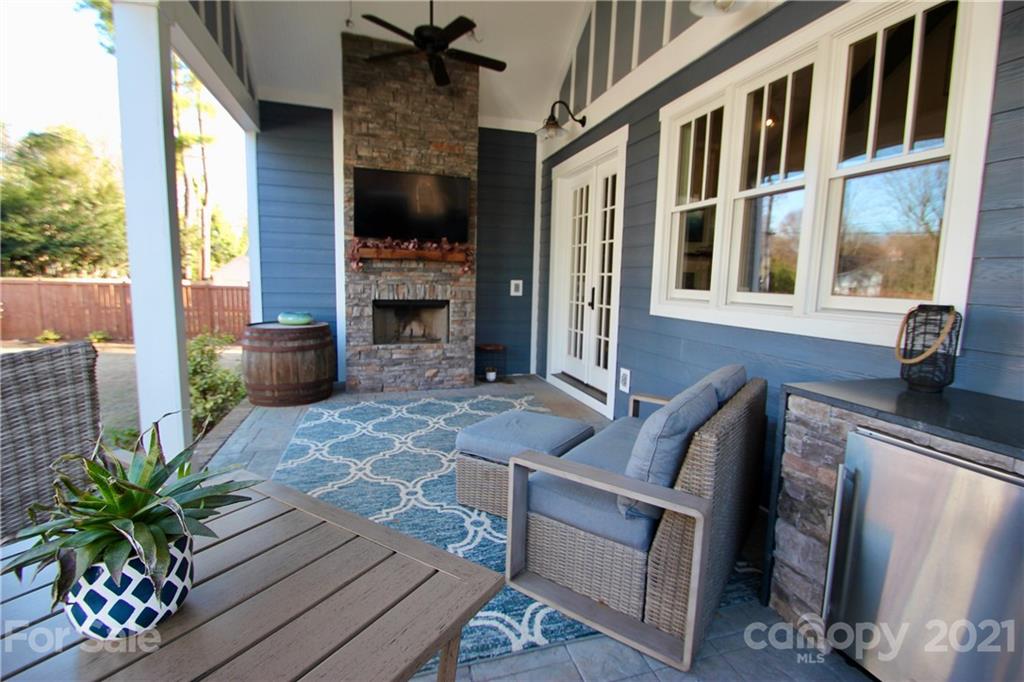 1046 Sedgefield Road Charlotte, NC 28209 - Photo 33 of 36