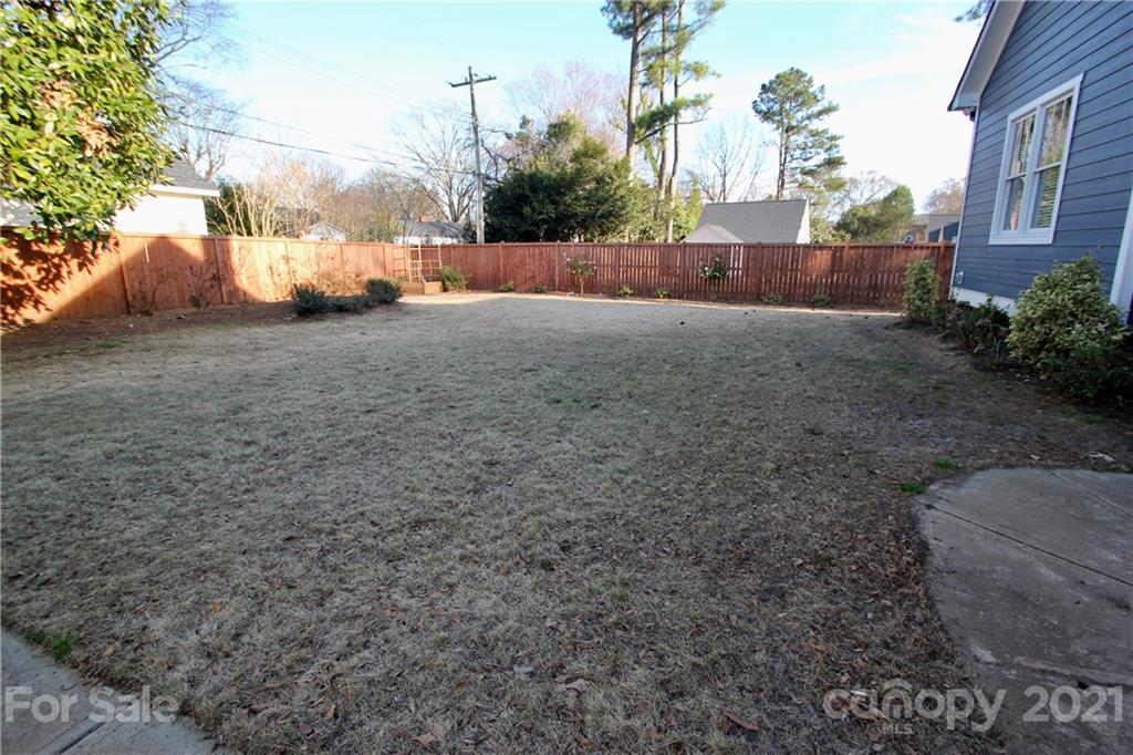 1046 Sedgefield Road Charlotte, NC 28209 - Photo 35 of 36