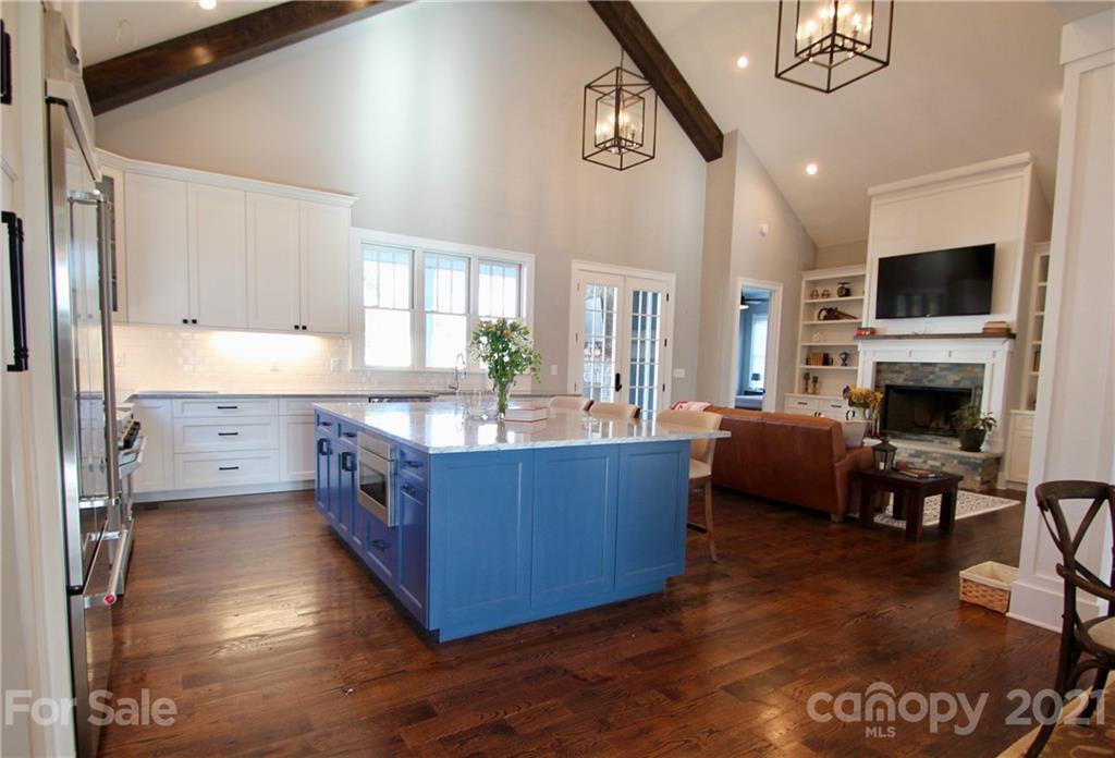 1046 Sedgefield Road Charlotte, NC 28209 - Photo 6 of 36