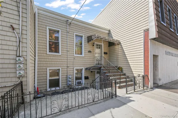 $1,600,000 | 43-12 30th Avenue | Astoria