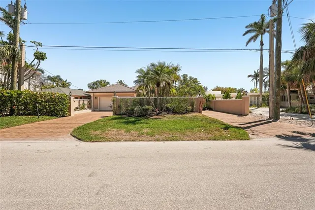 $26,250 | 85 South Polk Drive, Sarasota, FL 34236