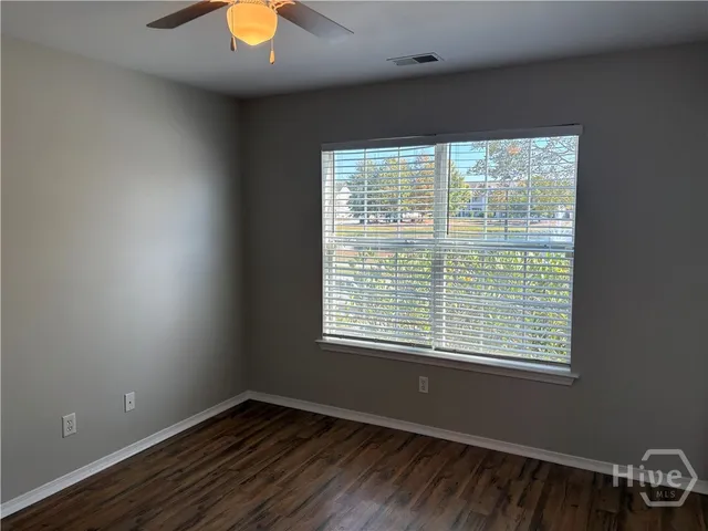 $2,200 | 119 Fairgreen Street, Savannah, GA 31407