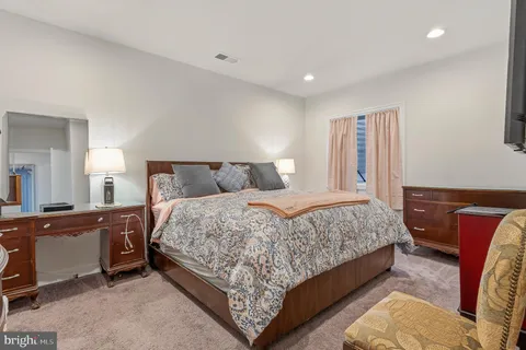 $1,100,000 | 11066 Emerald Crown Drive, Monrovia, MD 21770